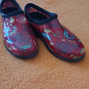 Sloggers Red Paisley Slip-On Shoes